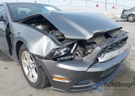 2013 Ford Mustang V6 из США, поврежденный, VIN 1ZVBP8AM3D5275422